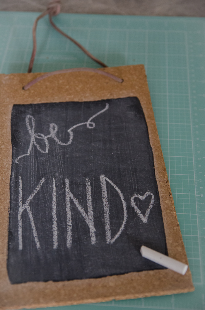 DIY Cork Chalkboard - lemonthistle.com