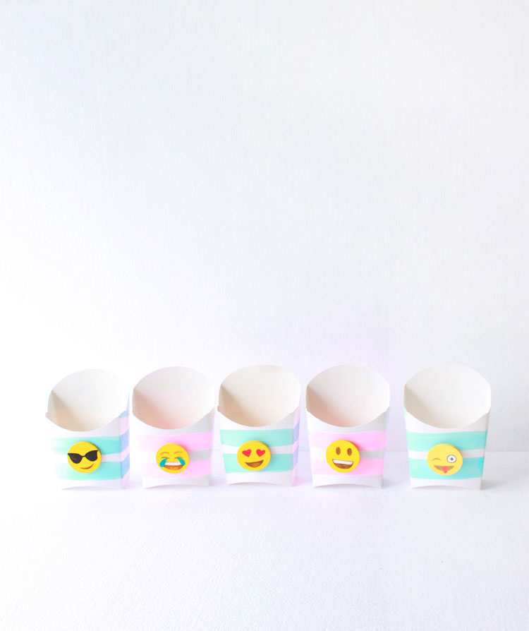 DIY Emoji Snack Boxes- so much fun for a party!