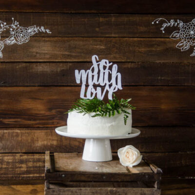 So Much Love... this cake topper is beautiful! I love the marble look with gold edges. Sweet that it's a DIY I can use my Cricut for and free download!