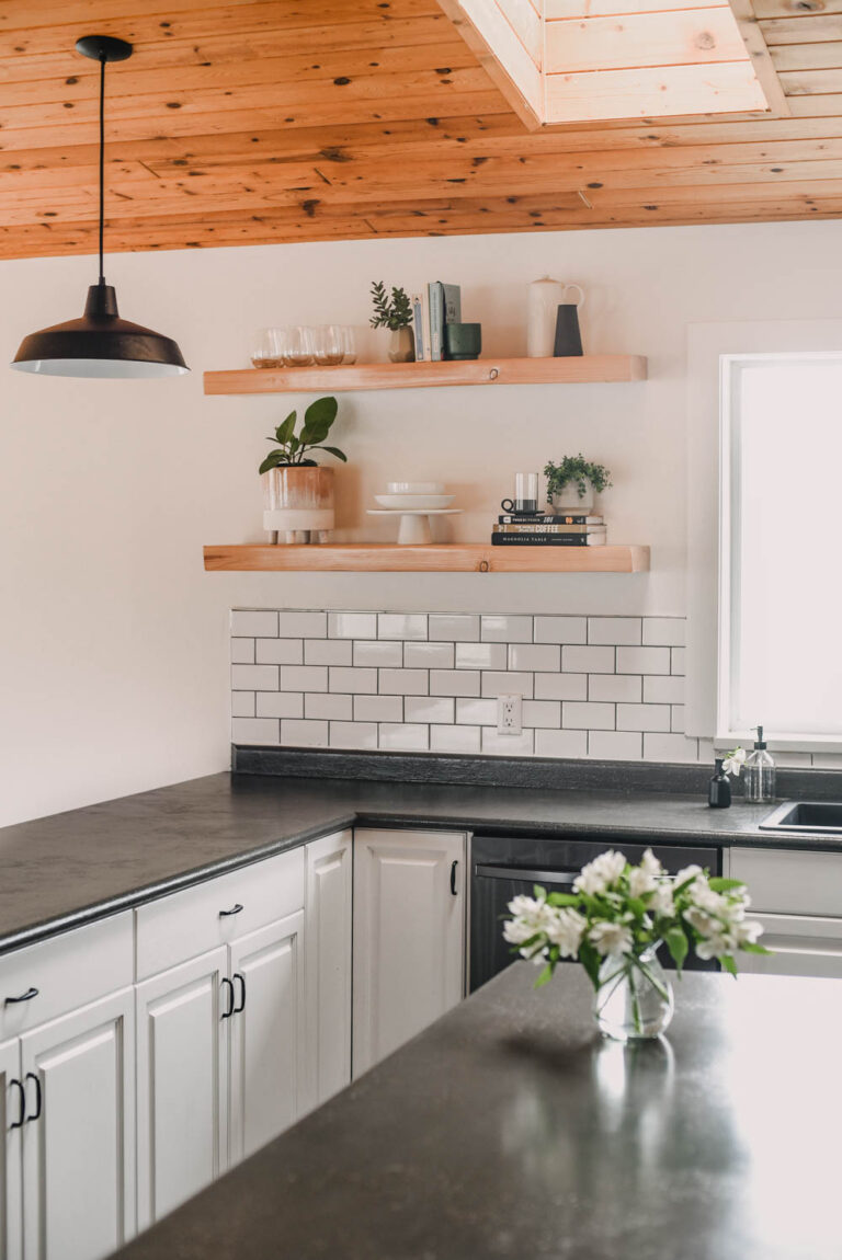 DIY Modern Farmhouse Kitchen Makeover - Lemon Thistle