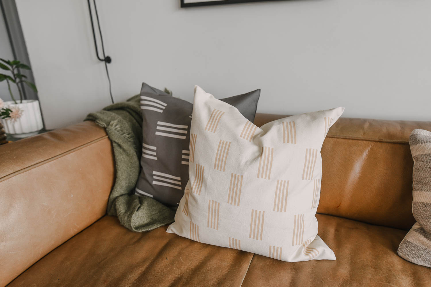 DIY Monogram Pillows with Stripflock - Lemon Thistle